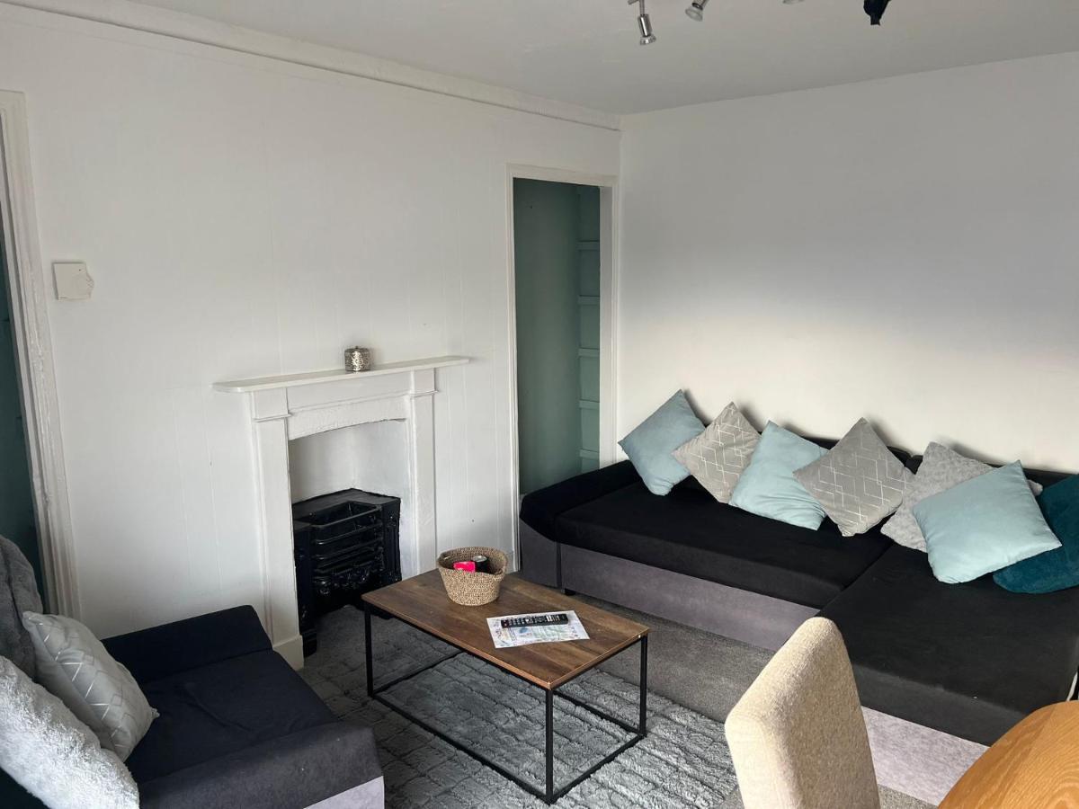 Topzy-Turvy - 1 Bedroom Apartment Swansea Exterior foto